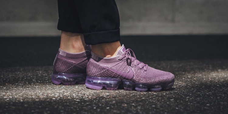 Nike Air VaporMax Flyknit 849557-500