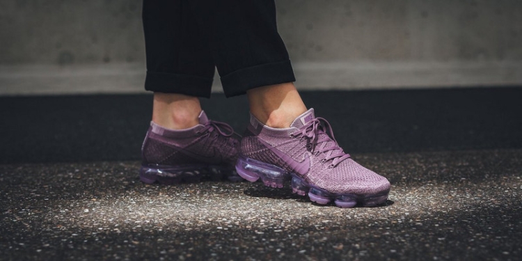 Nike Air VaporMax Flyknit 849557-500