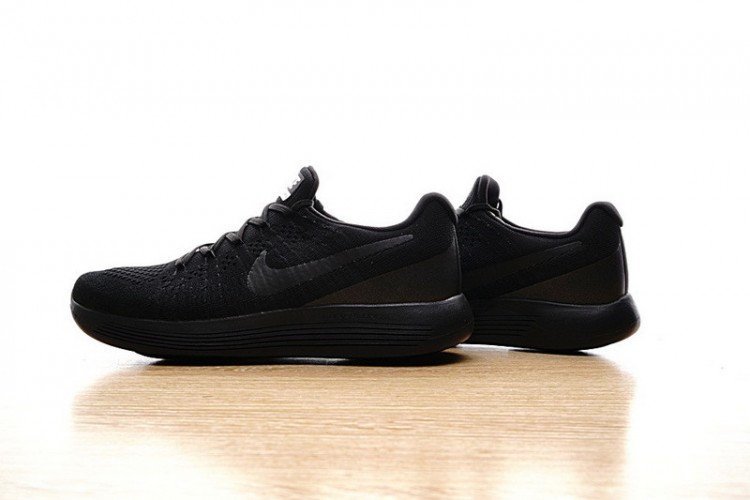 Nike LunarEpic Low Flyknit 2