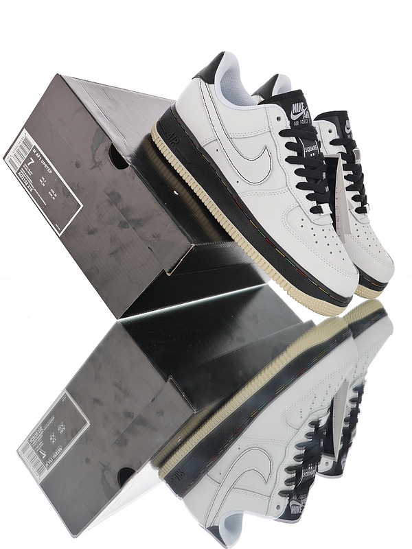 Nike Air Force 1 Low ´07 LV8 ID AO21232-216 