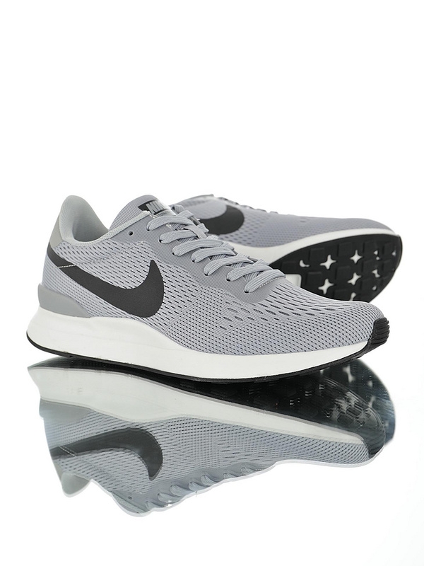 Nike Internationalist LT 17 872087-010