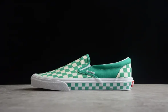 Vans Slip-On VN0A38F7PVC 