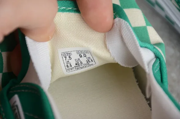 Vans Slip-On VN0A38F7PVC 