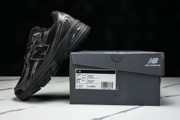 New Balance 740 U740B02