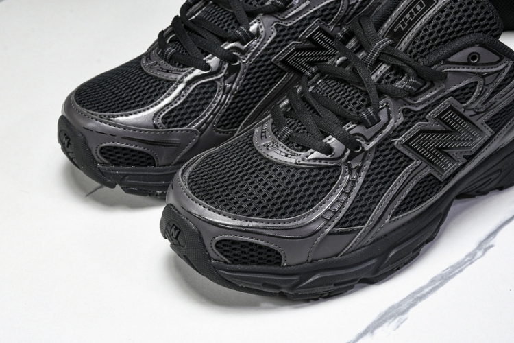  New Balance 740 U740B02