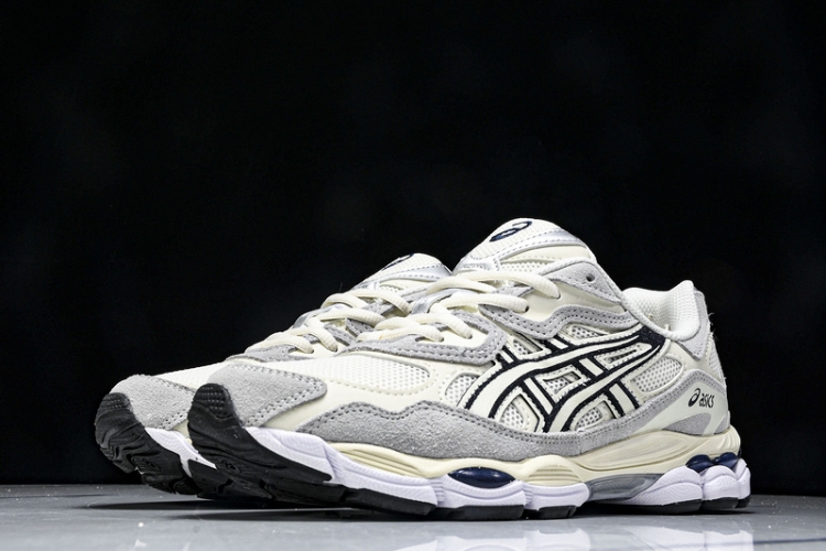 Asics Gel-NYC 1203A788-101