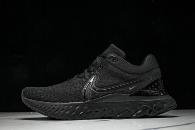 Кроссовки Nike React Infinity Run FK 3 — купить в г.Москва новые