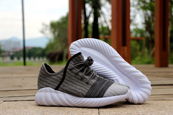 adidas yeezy  Boost 550 
