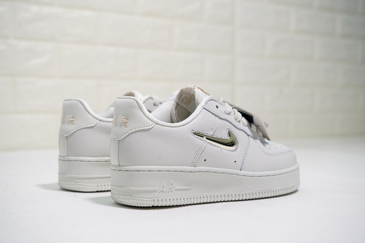 Nike Air Force 1 07 PRM LX AO3814-001