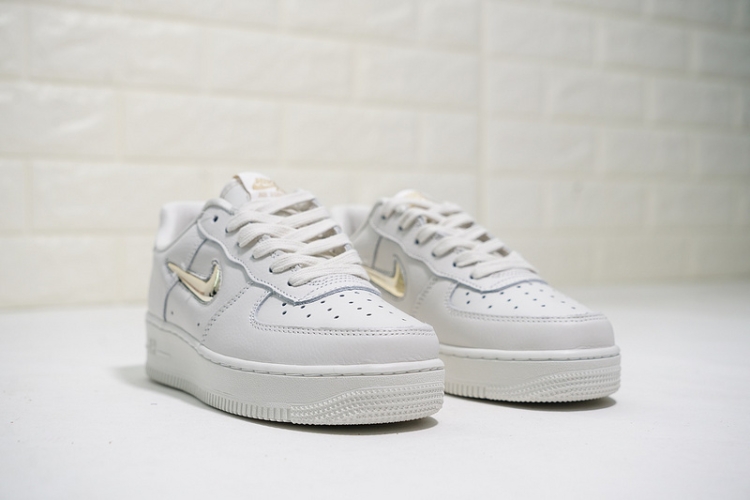 Nike Air Force 1 07 PRM LX AO3814-001