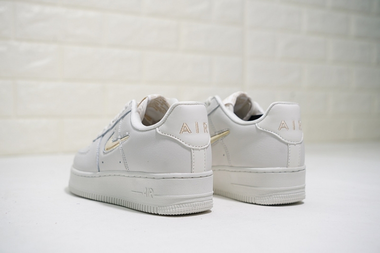 Nike Air Force 1 07 PRM LX AO3814-001