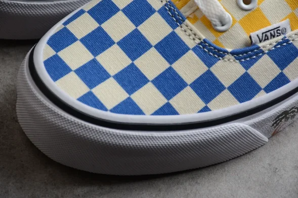 Vans Authentic VN0A348A40PP 