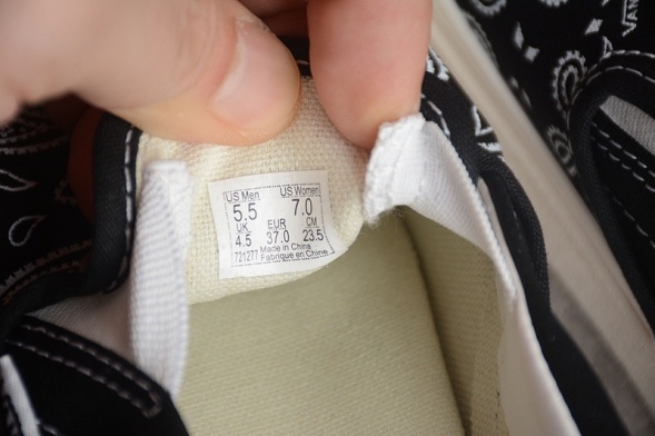 Vans Slip-On VN000EYEBPJ 