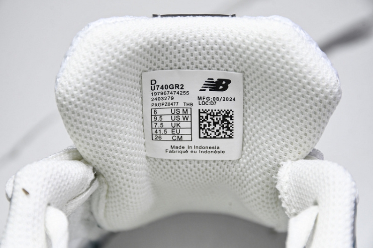 New Balance 740 U740GR2