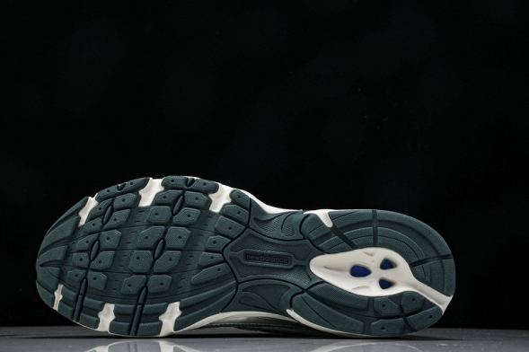 New Balance 740 U740GR2 