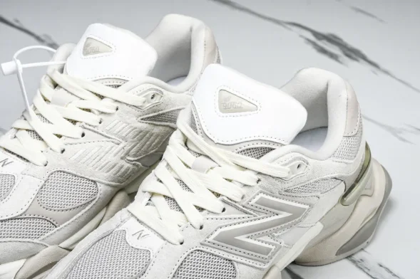 New Balance 9060 U9060MM 