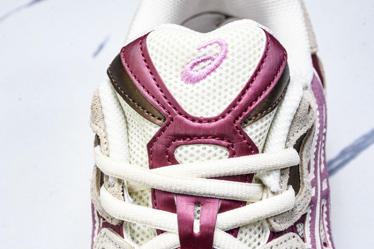Asics Gel-NYC 1203A788-100