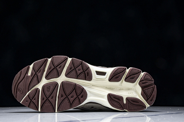 Asics Gel-NYC 1203A788-100