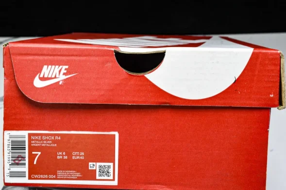 Nike Shox R4 CW2626 004 