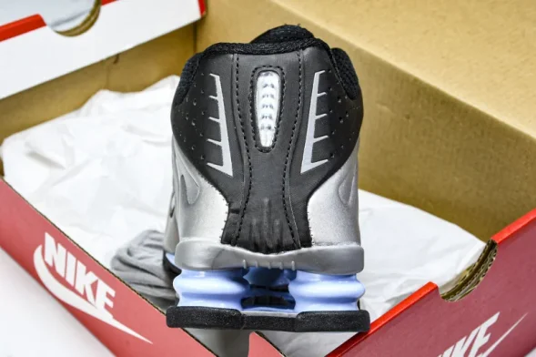 Nike Shox R4 CW2626 004 