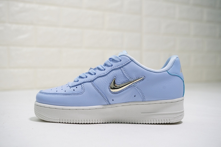 Nike Air Force 1 07 PRM LX AO3814-400