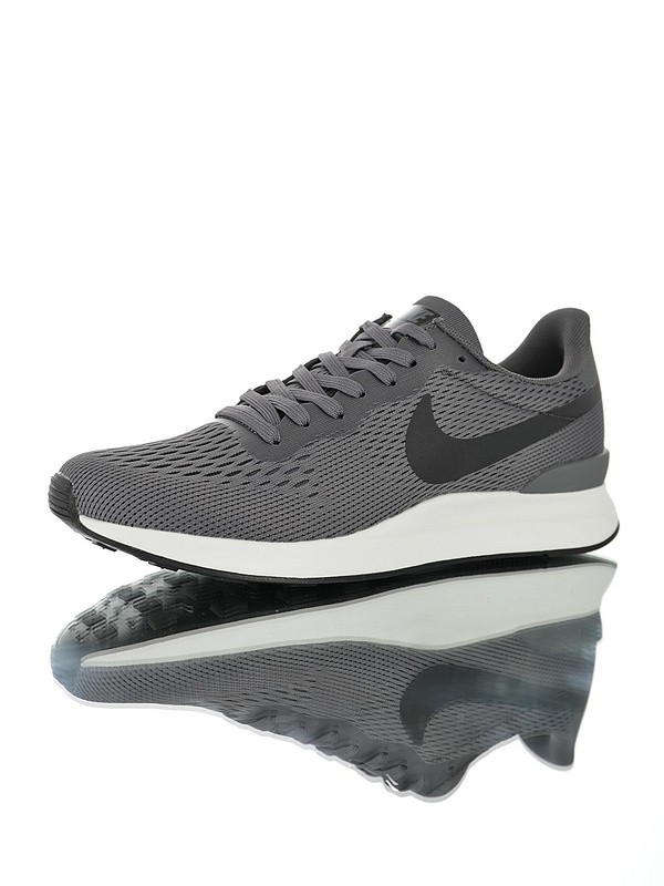 Nike Internationalist LT 17872087-405