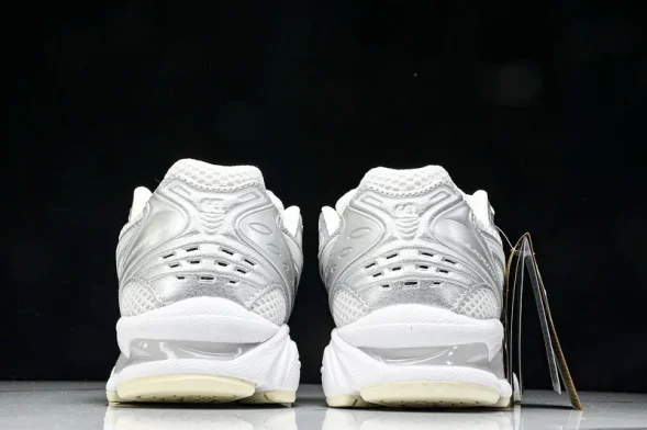 Asics Gel-Kayano 14 1201A457-100 