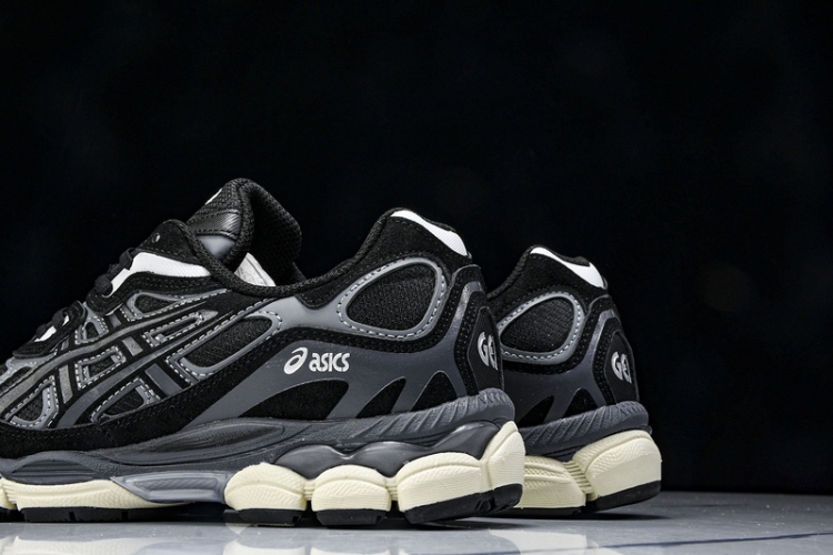 Asics Gel-NYC 1203A739-001