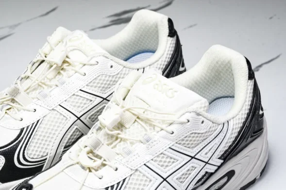Asics Gel-Kahana TR V4 1203A497-100 