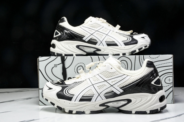 Asics Gel-Kahana TR V4 1203A497-100 