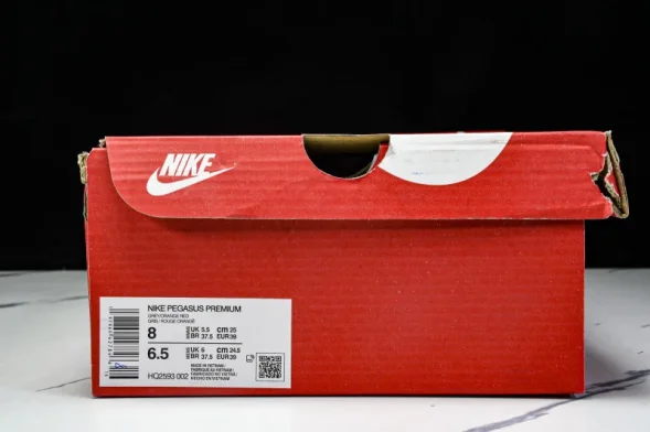 Nike Air Zoom Pegasus Premium HQ2592-002 