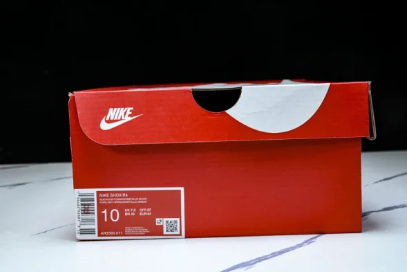 Nike Shox R4 AR3565-011 