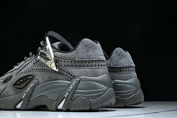 Raf Simons Cylon-21 HR740003L 