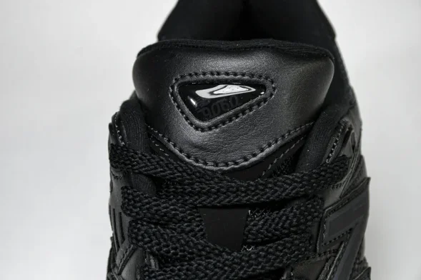 New Balance 9060 U9060NR 