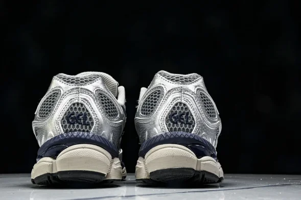 Asics Gel-NYC 1203A581-020 