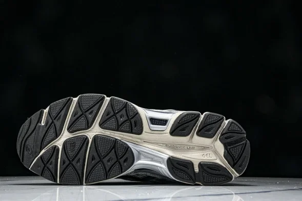 Asics Gel-NYC 1203A581-020 