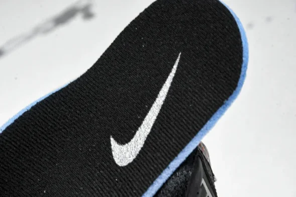 Nike Shox R4 HQ1988-006 