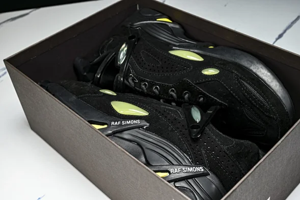 Raf Simons Cylon-21 HR740008L 