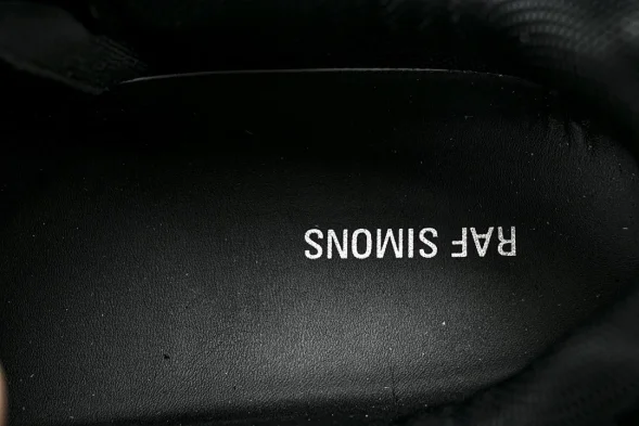 Raf Simons Cylon-21 HR740008L 