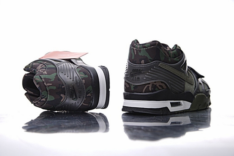 NIKE AIR TRAINER 3 705426-300