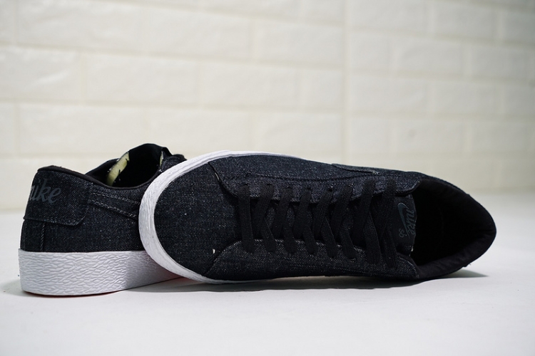 Nike SB Blazer Zoom Low Canvas Deconstructed AH3370-001