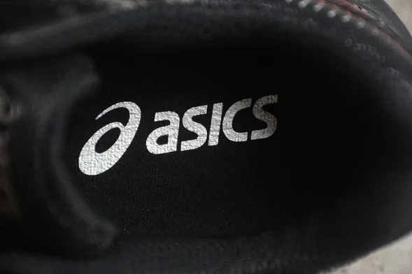 Asics GEL-KAHANA 8 1011B109-005 