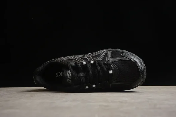 Asics GEL-KAHANA 8 1011B109-005 