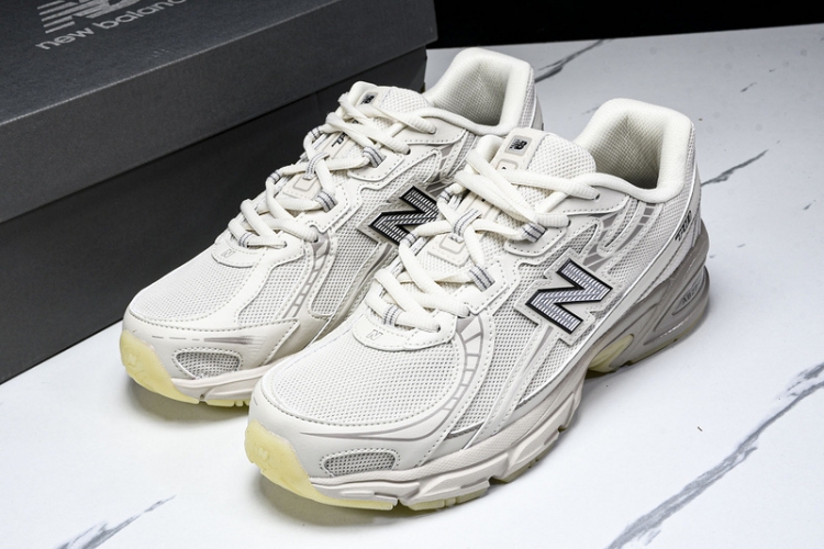  New Balance 740 U740LN1