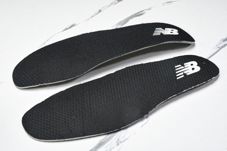  New Balance 740 U740LN1