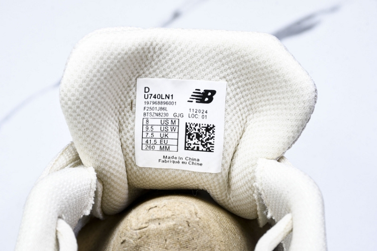  New Balance 740 U740LN1