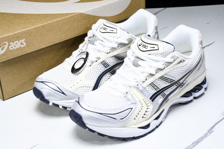 Asics Gel-Kayano 14 1201A056-109