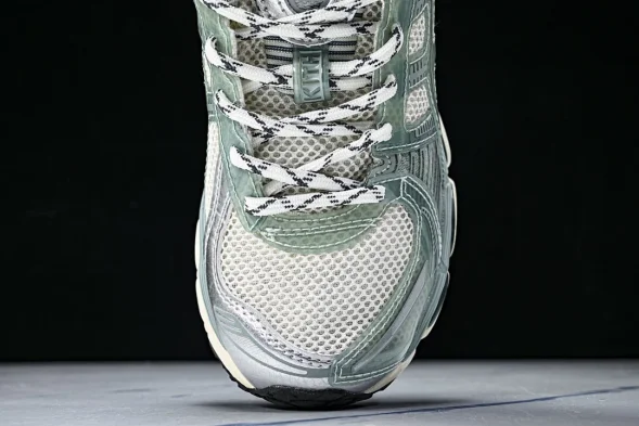 Asics Gel-Kayano 12.1 x Ronnie Fieg 1203A675-100 