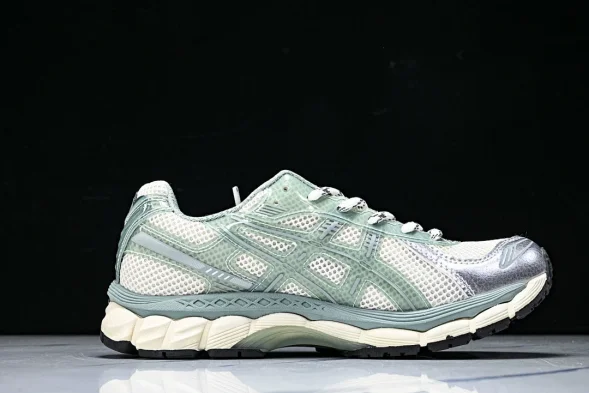 Asics Gel-Kayano 12.1 x Ronnie Fieg 1203A675-100 