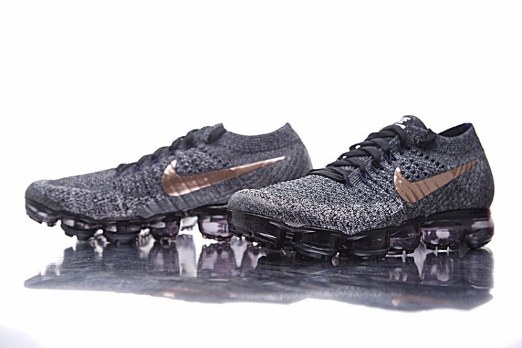 Nike Air VaporMax “Explorer Dark” 849558-010